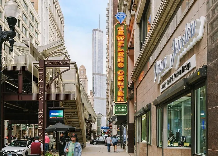 Livn Millennium Park Downtown Superior 1br * Chicago